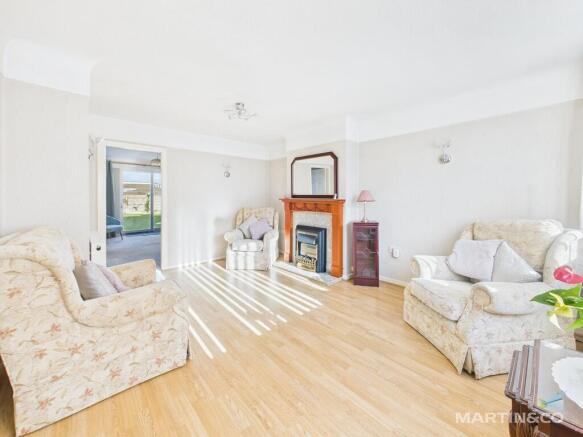 CAM03111G0-PR0399...