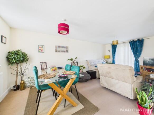 CAM03111G0-PR0401...