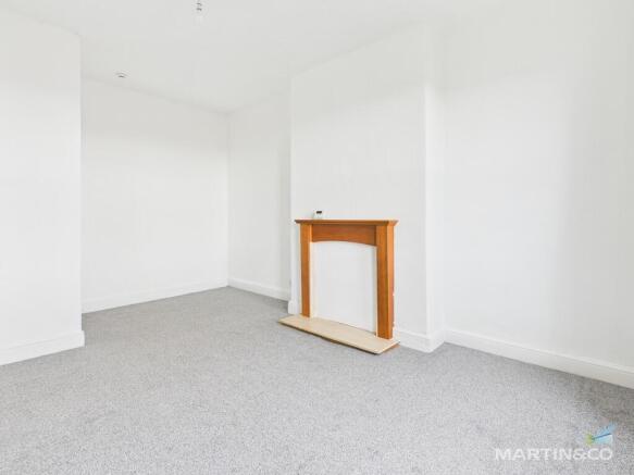 CAM03111G0-PR0404...