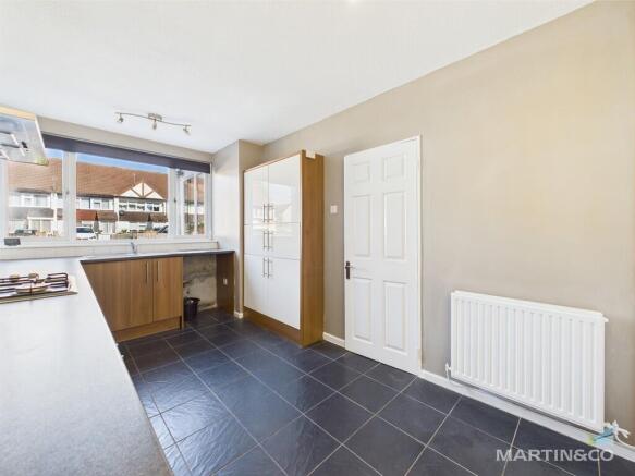 CAM03111G0-PR0314...