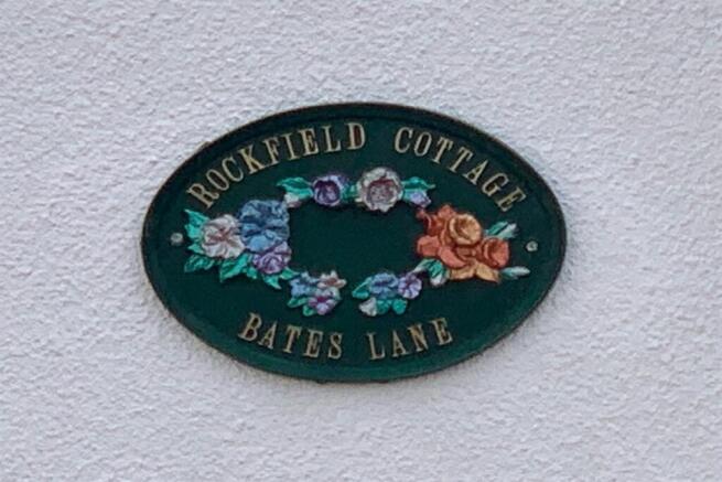 Plaque