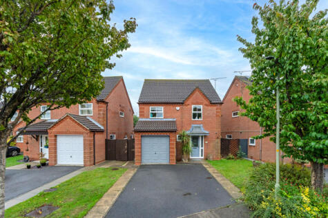 Snowdrop Close, Bishop's Stortford, Hertfordshire, CM23
