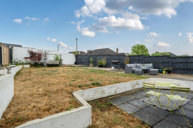 1315911-20-68652c...