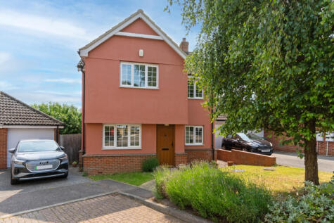 Castleden Way, Dunmow, Essex, CM6