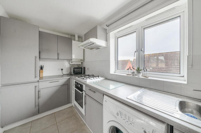 1320440-6-6867883...