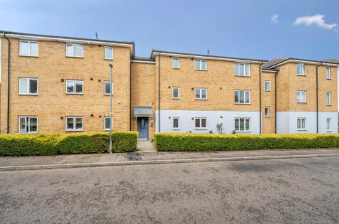 Conifer Way, Dunmow, Essex, CM6