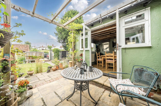 1328107-17-6883d3...