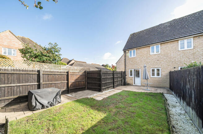 1353265-5-68c2f60...