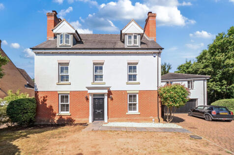 Perry Road, Flitch Green, Dunmow, Essex, CM6