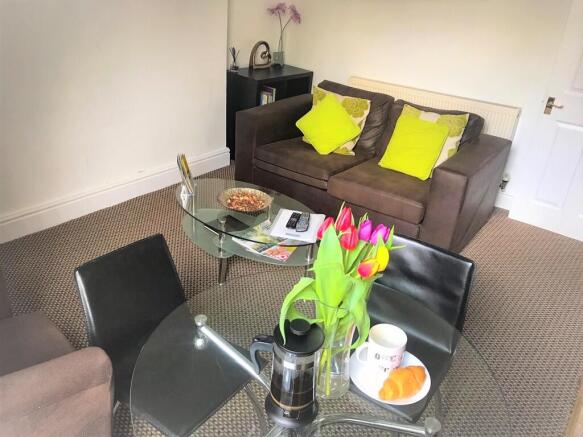 flat2with14lounge