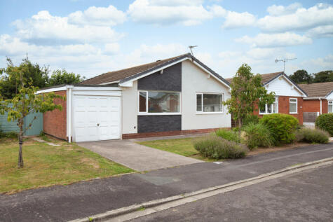 Southfold Place, Lytham St. Annes, FY8