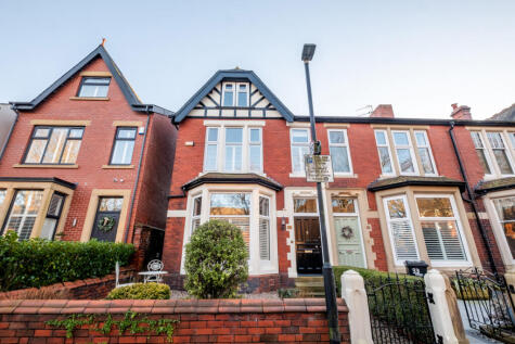 Cleveland Road, Lytham, FY8