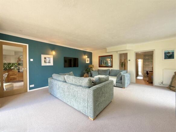 Living Room.jpeg