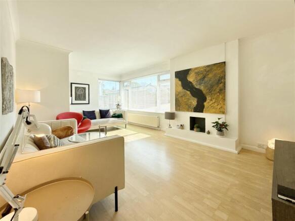 Lounge From Doorway.JPG