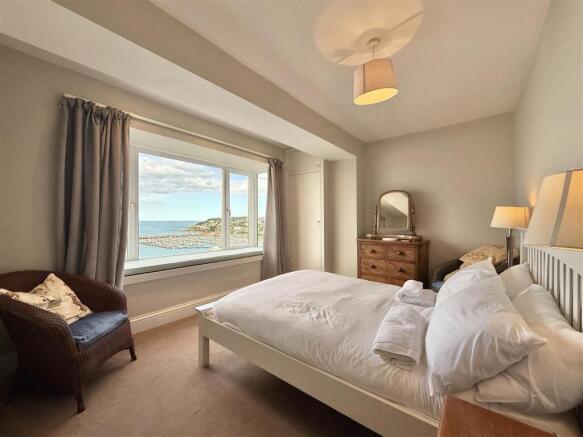 Four Decks - Bedroom 1.jpg