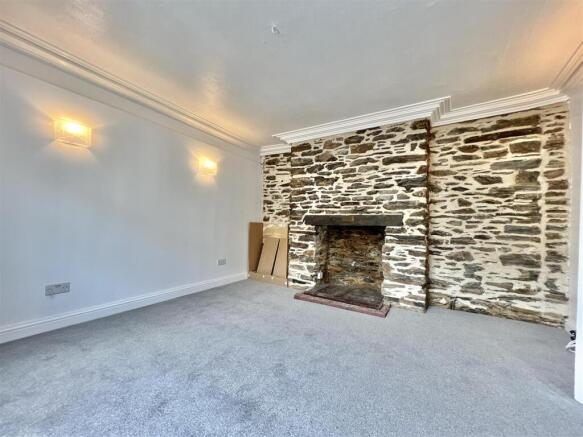 61 New Road Lounge.jpg