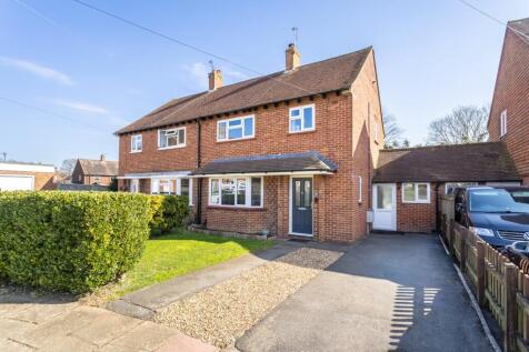 Maytree Close, Guildford, GU1