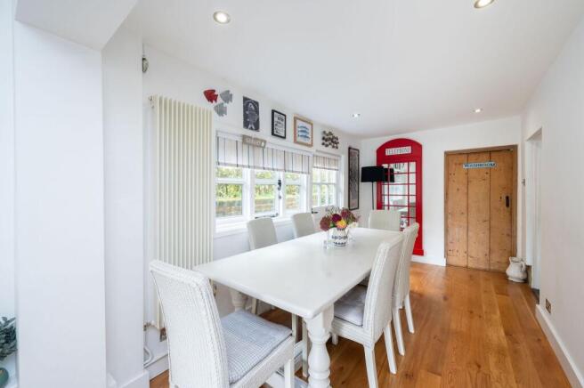 Kitchen/Breakfast Room