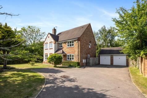 Blakes Farm Road, Southwater, RH13