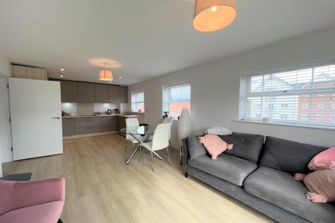 Living/Dining Room
