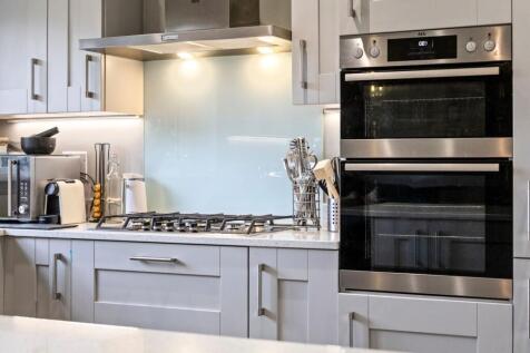 Bentley Gardens, Broadbridge Heath, RH12