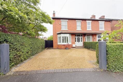 Ack Lane East, Bramhall