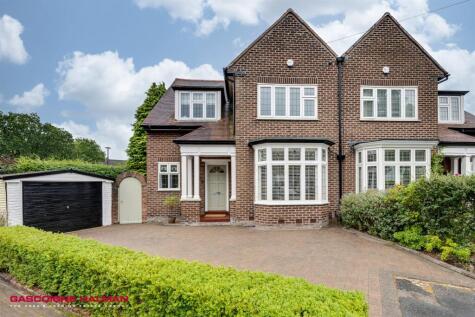 Victoria Close, Bramhall