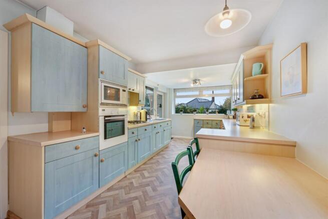 Kitchen/Dining Room