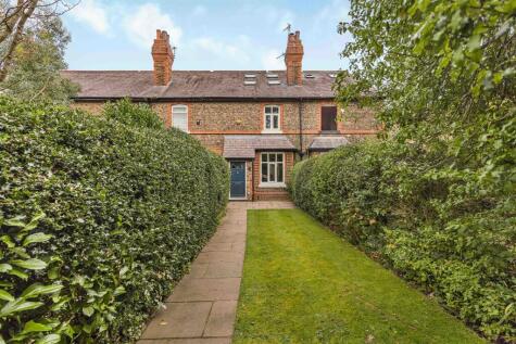 Knutsford View, Hale Barns, Altrincham