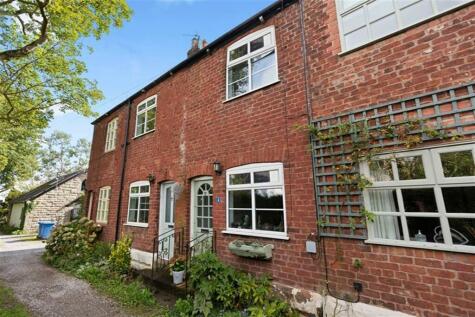 Lymm - 2 bedroom terraced house for sale