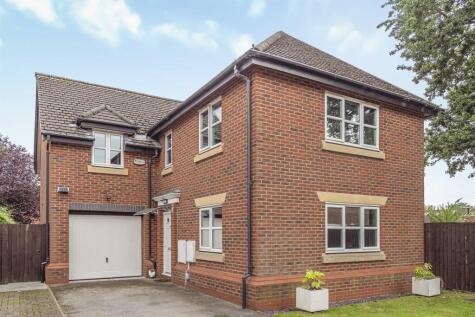 Springbank Gardens, Lymm