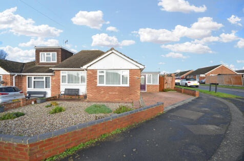 Twyford Avenue, Raunds