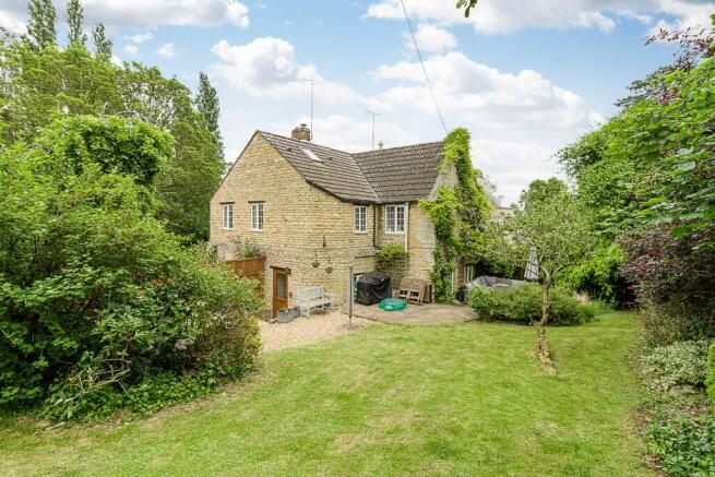 3 The Woodlands [LOWres] 014.jpg