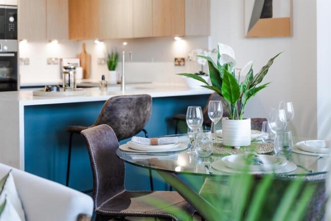 Dining/Kitchen area