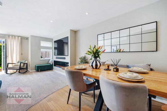 Living/Dining Room