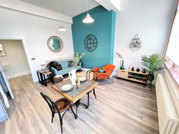 Lounge Dinning