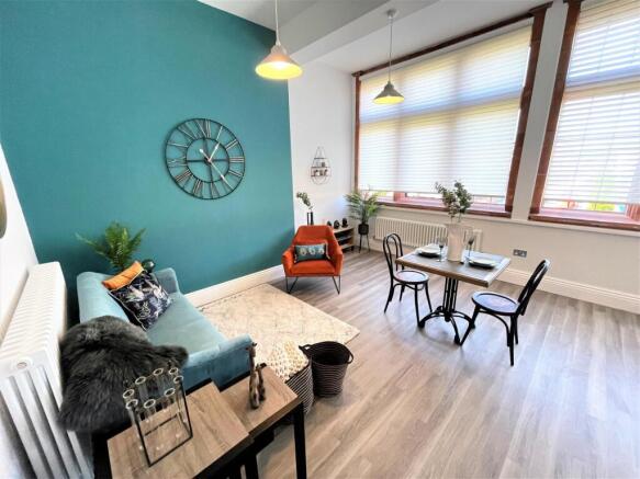 Lounge Dinning