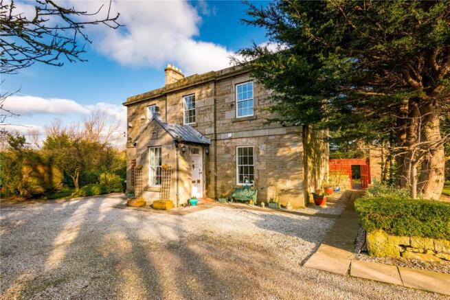 Burdiehouse Road 01