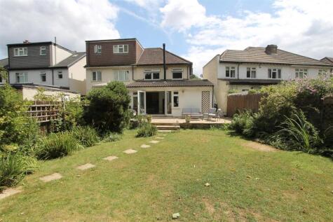 Victoria Avenue, Wallington