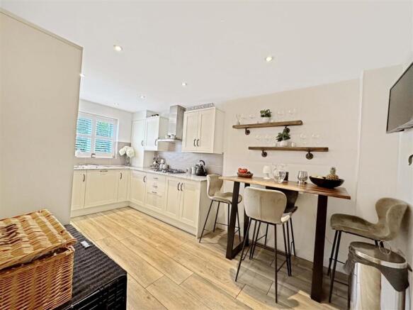 Dining Kitchen