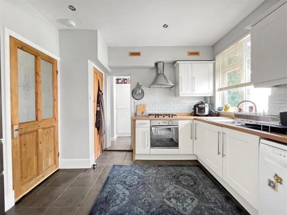 Kitchen/Dining Room