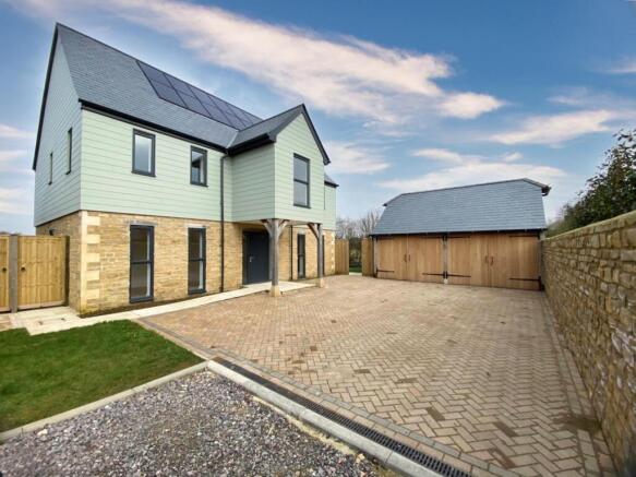 4 Malford Farm Court