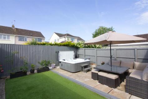 112 White Lion Park, Malmesbury