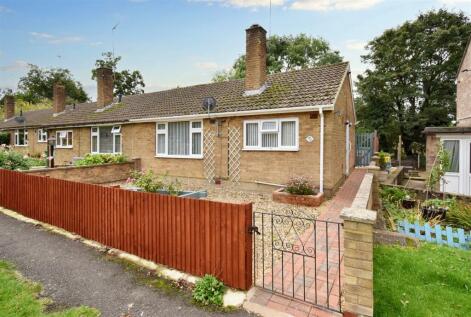 Spinney Road, Weldon, NN17 3JZ