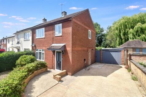 Willow Brook Road, Corby, NN17 2ED