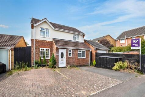 Applegarth Close, Corby, NN18 8EU