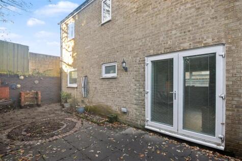 Meeting Lane, Corby, NN17 1AT