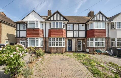 Pembury Avenue, Worcester Park, KT4