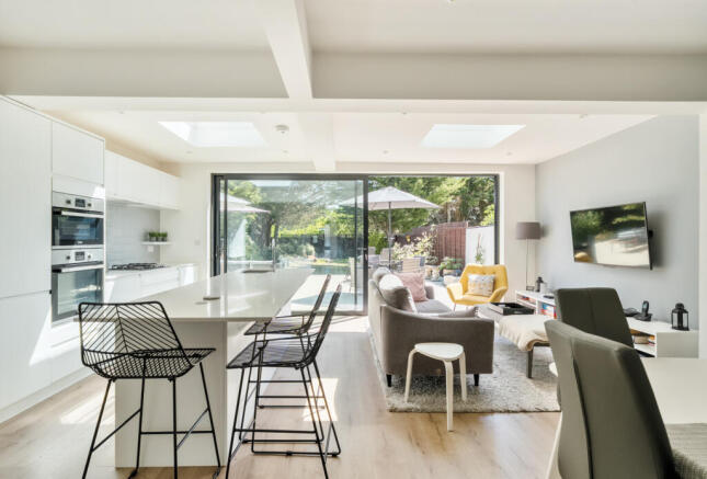 1318833-14-68665b...