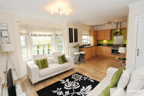 Parklands Oval, Glasgow, G53 7